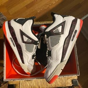 Aid Jordan 4 Retro 11 men’s shoe